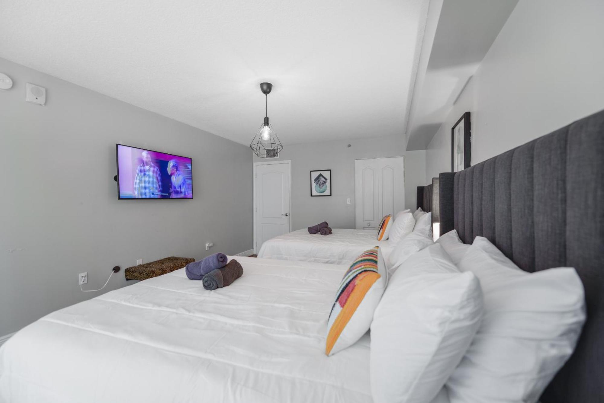 Amazing 3 Bedroom Condo At Brickell With Pool Маями Екстериор снимка