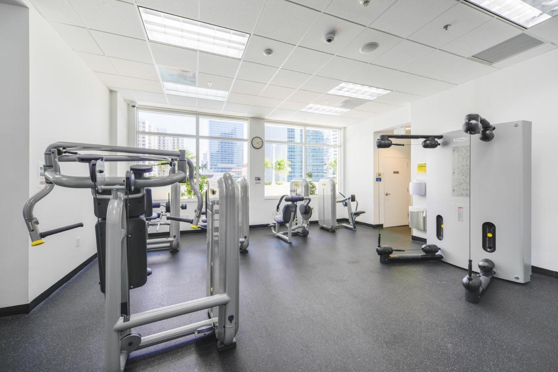 Amazing 3 Bedroom Condo At Brickell With Pool Маями Екстериор снимка